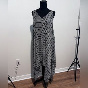 Black‎ and White Striped Dress Coverup Size Large